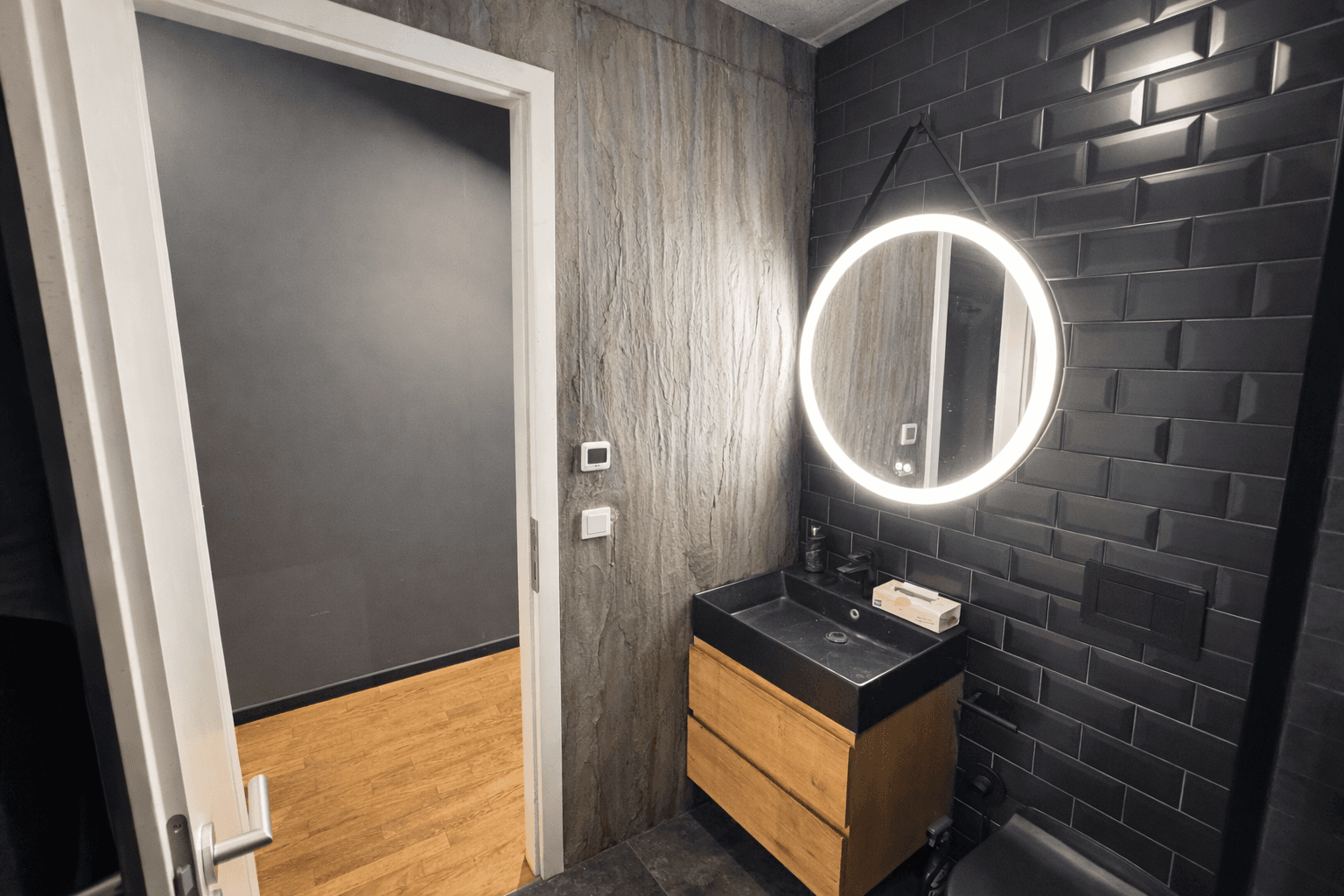 Prodej bytu 4+1 154 m², Flottwellstraße 40, Berlin, Berlín Prodej bytu 4+1 154 m², Flottwellstraße 40, Berlin, Berlín