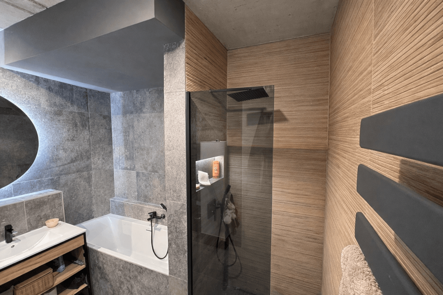 Prodej bytu 4+1 154 m², Flottwellstraße 40, Berlin, Berlín Prodej bytu 4+1 154 m², Flottwellstraße 40, Berlin, Berlín