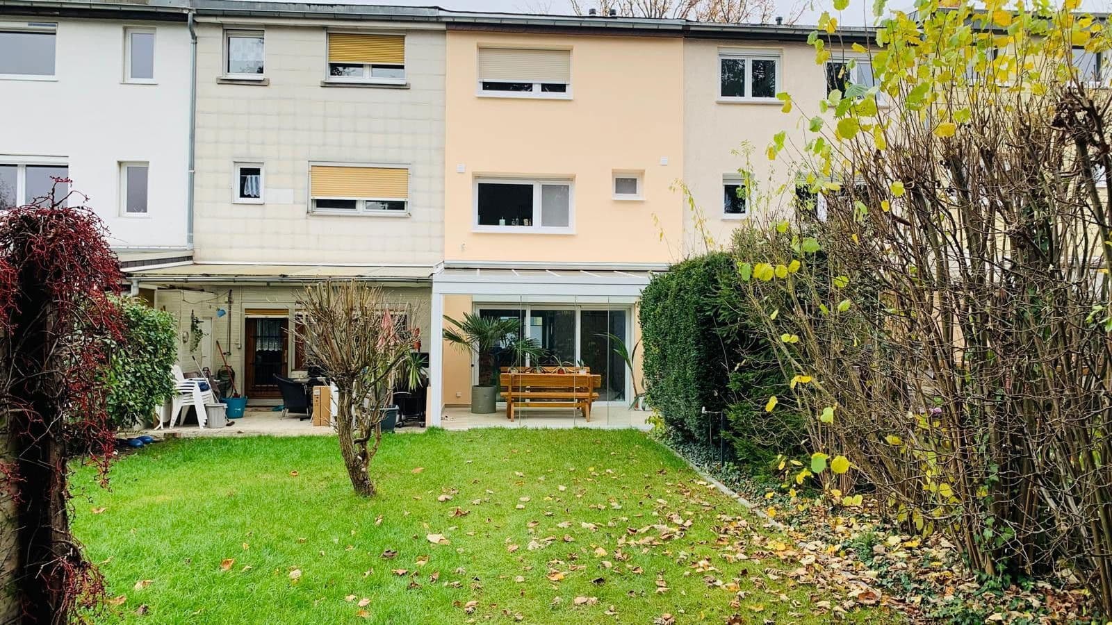 Pronájem bytu 1+kk 47 m², Frankfurt, Hessen Pronájem bytu 1+kk 47 m², Frankfurt, Hessen