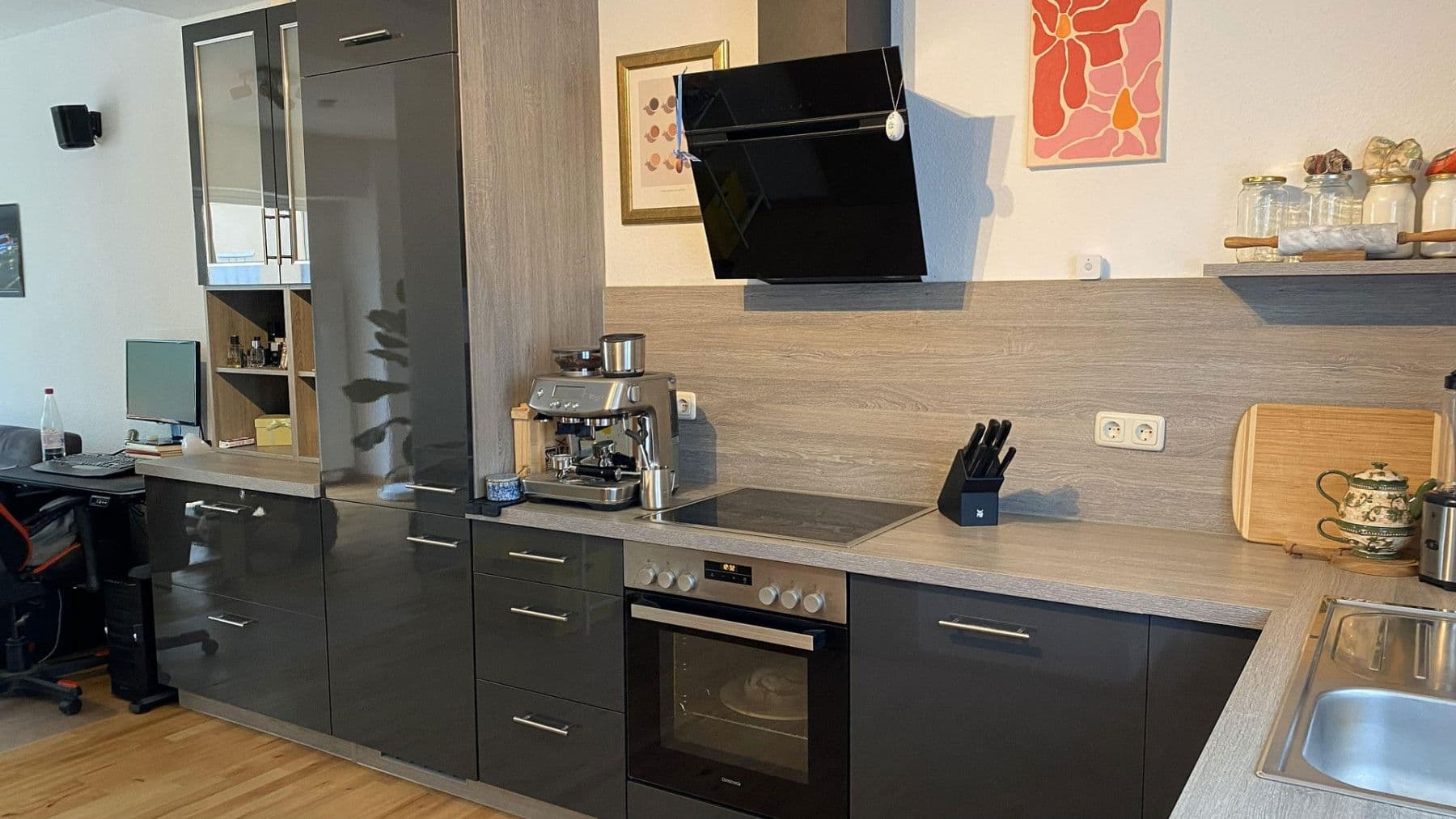 Pronájem bytu 1+kk 47 m², Frankfurt, Hessen Pronájem bytu 1+kk 47 m², Frankfurt, Hessen