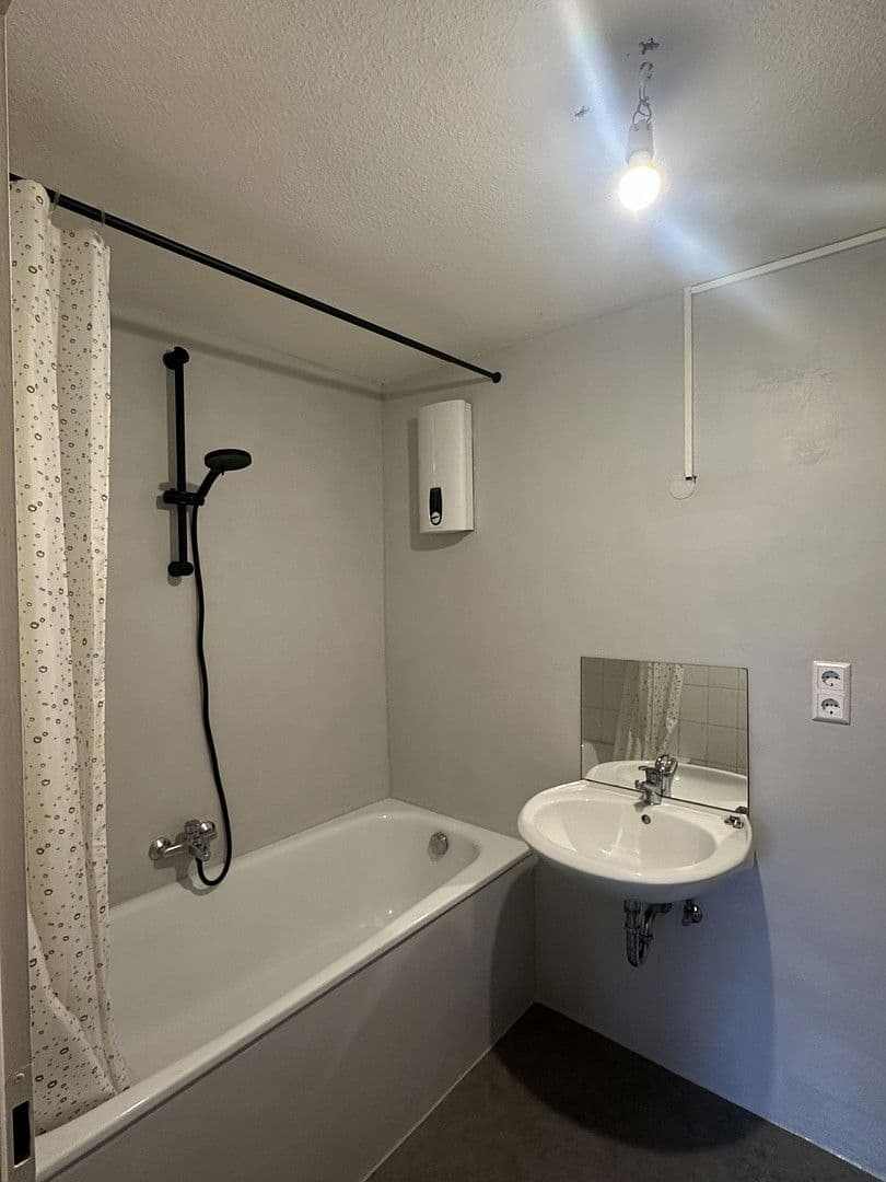 Pronájem bytu 2+1 56 m², Kohlenstraße 9-11, Rastatt, Bádensko-Württembersko Pronájem bytu 2+1 56 m², Kohlenstraße 9-11, Rastatt, Bádensko-Württembersko