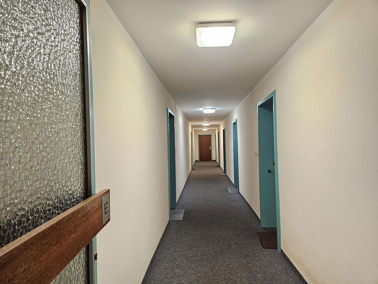 Pronájem bytu 1+1 31 m², Kidlerstraße 38, München, Bavorsko Pronájem bytu 1+1 31 m², Kidlerstraße 38, München, Bavorsko