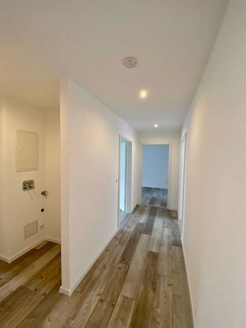 Pronájem bytu 3+1 65 m², Blücherstraße 20, Pforzheim, Bádensko-Württembersko Pronájem bytu 3+1 65 m², Blücherstraße 20, Pforzheim, Bádensko-Württembersko