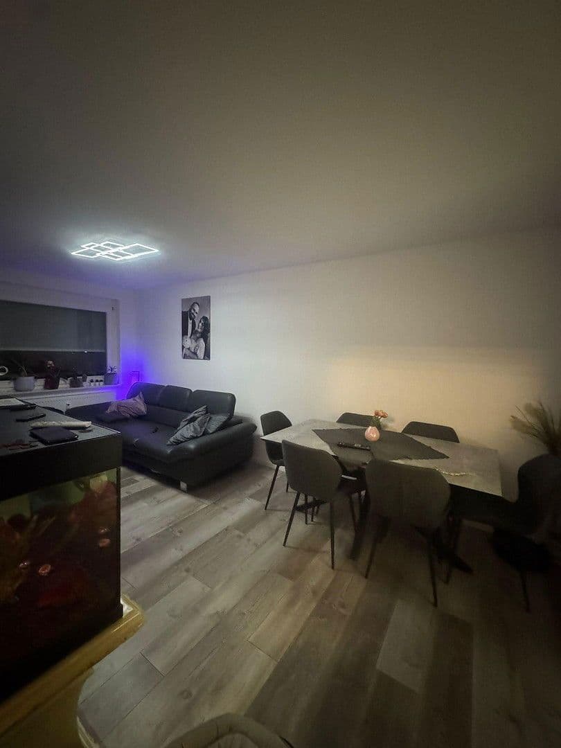 Pronájem bytu 3+1 65 m², Blücherstraße 20, Pforzheim, Bádensko-Württembersko Pronájem bytu 3+1 65 m², Blücherstraße 20, Pforzheim, Bádensko-Württembersko