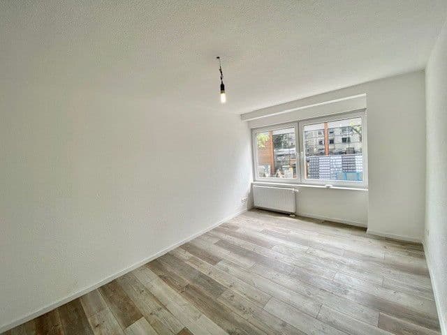 Pronájem bytu 3+1 65 m², Blücherstraße 20, Pforzheim, Bádensko-Württembersko Pronájem bytu 3+1 65 m², Blücherstraße 20, Pforzheim, Bádensko-Württembersko