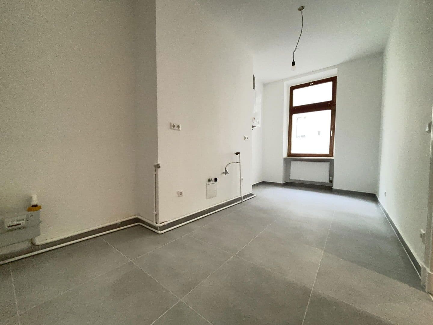 Prodej bytu 3+1 70 m², Gneisenaustraße 65, Berlin, Berlín Prodej bytu 3+1 70 m², Gneisenaustraße 65, Berlin, Berlín