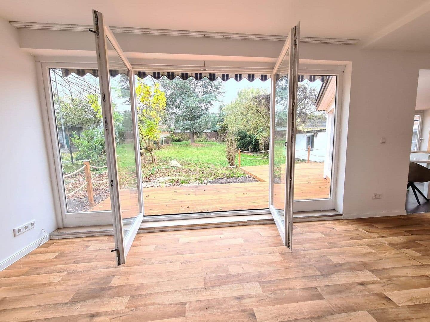 Pronájem bytu 5+1 185 m², Scharbeutz, Šlesvicko-Holštýnsko Pronájem bytu 5+1 185 m², Scharbeutz, Šlesvicko-Holštýnsko