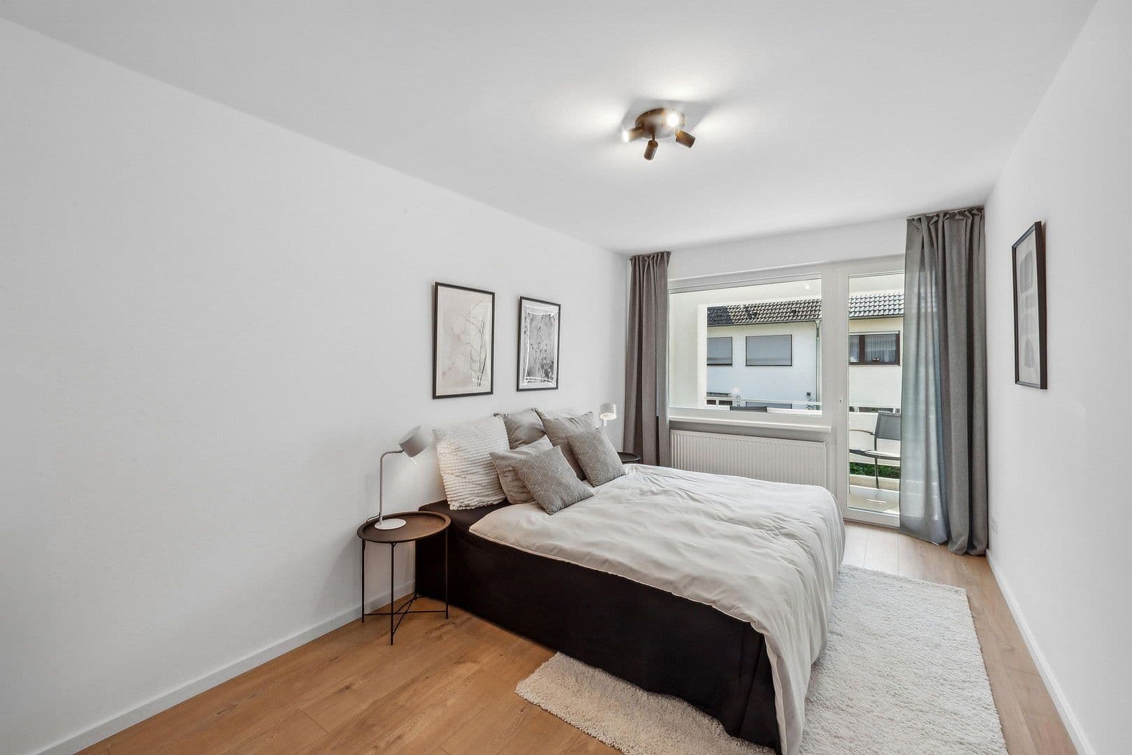 Prodej domu 135 m², pozemek 220 m², Kronberg im Taunus, Hessen Prodej domu 135 m², pozemek 220 m², Kronberg im Taunus, Hessen