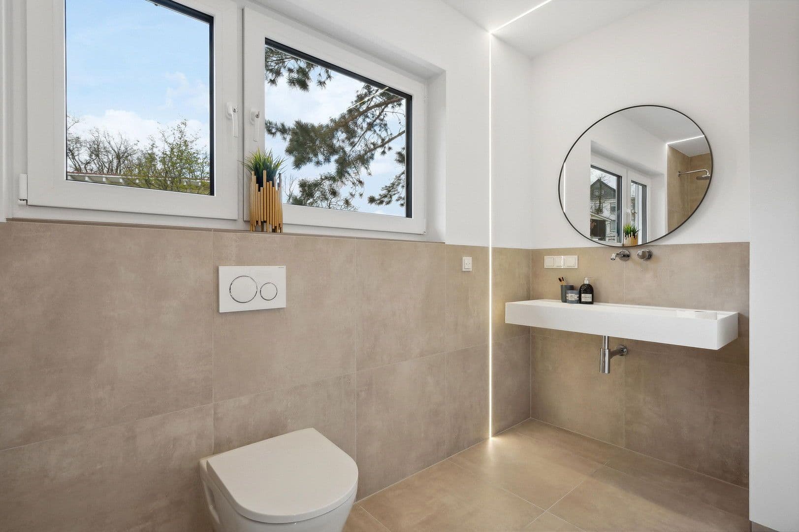 Prodej domu 130 m², pozemek 401 m², Dreieich, Hessen Prodej domu 130 m², pozemek 401 m², Dreieich, Hessen