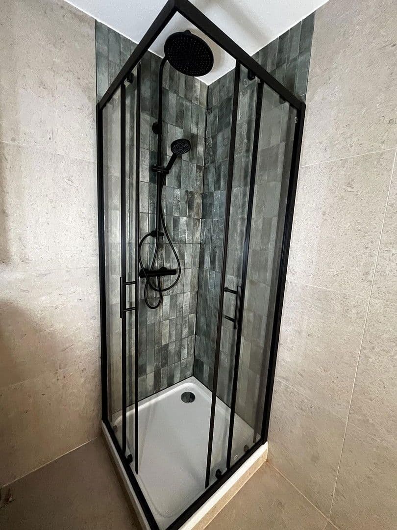 Prodej bytu 2+1 43 m², Osterdeich 75, Bremen, Bremen Prodej bytu 2+1 43 m², Osterdeich 75, Bremen, Bremen