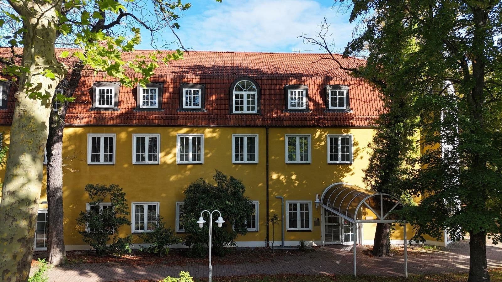 Pronájem nebytového prostoru 2.300 m², Krakauer Straße 49, Markranstädt, Sasko Pronájem nebytového prostoru 2.300 m², Krakauer Straße 49, Markranstädt, Sasko