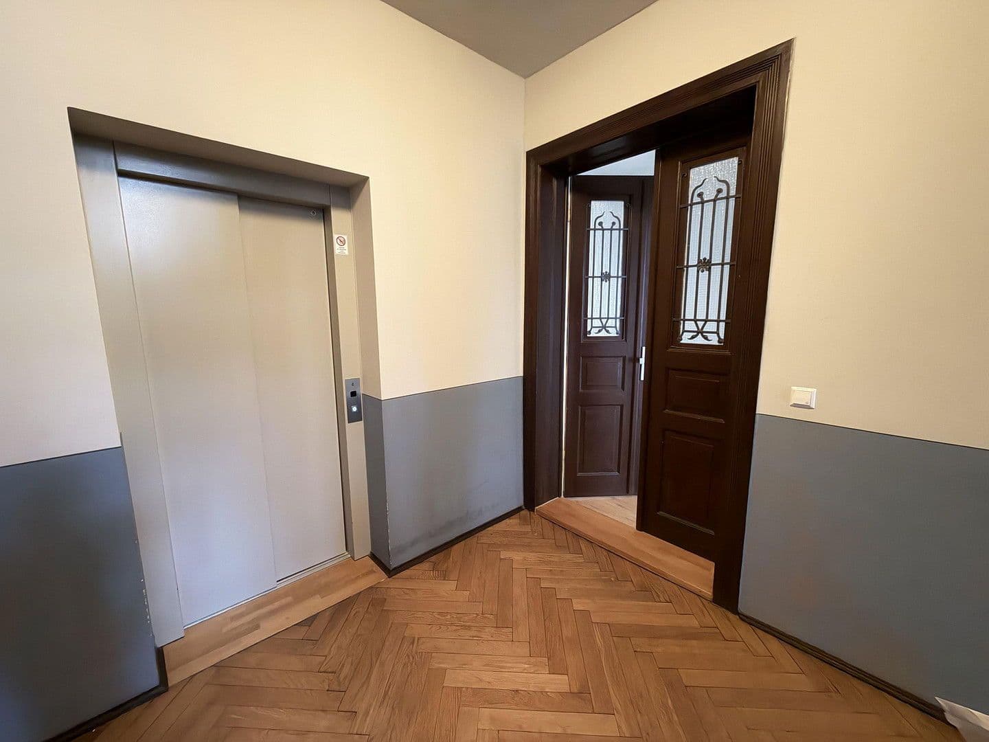 Prodej bytu 4+1 134 m², Leipzig, Sasko Prodej bytu 4+1 134 m², Leipzig, Sasko