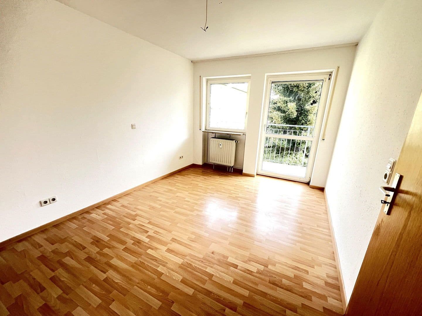 Pronájem bytu 3+1 60 m², Reuttier Straße 34/1, Neu-Ulm, Bavorsko Pronájem bytu 3+1 60 m², Reuttier Straße 34/1, Neu-Ulm, Bavorsko