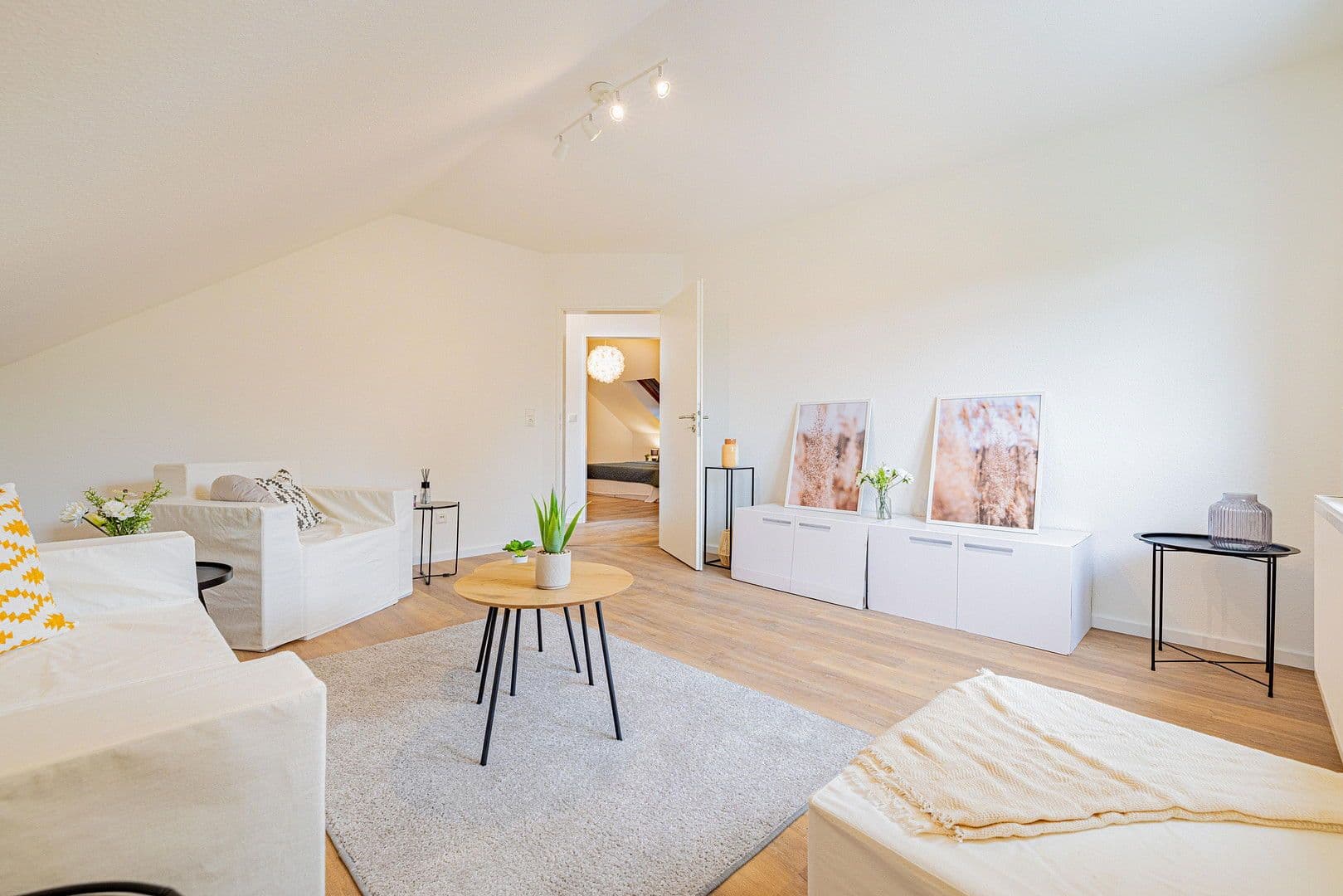 Prodej bytu 2+1 45 m², Ingolstadt Haunwöhr, Bavorsko Prodej bytu 2+1 45 m², Ingolstadt Haunwöhr, Bavorsko