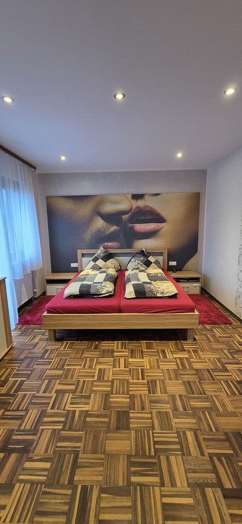 Prodej domu 153 m², pozemek 292 m², Wertheim, Bádensko-Württembersko Prodej domu 153 m², pozemek 292 m², Wertheim, Bádensko-Württembersko