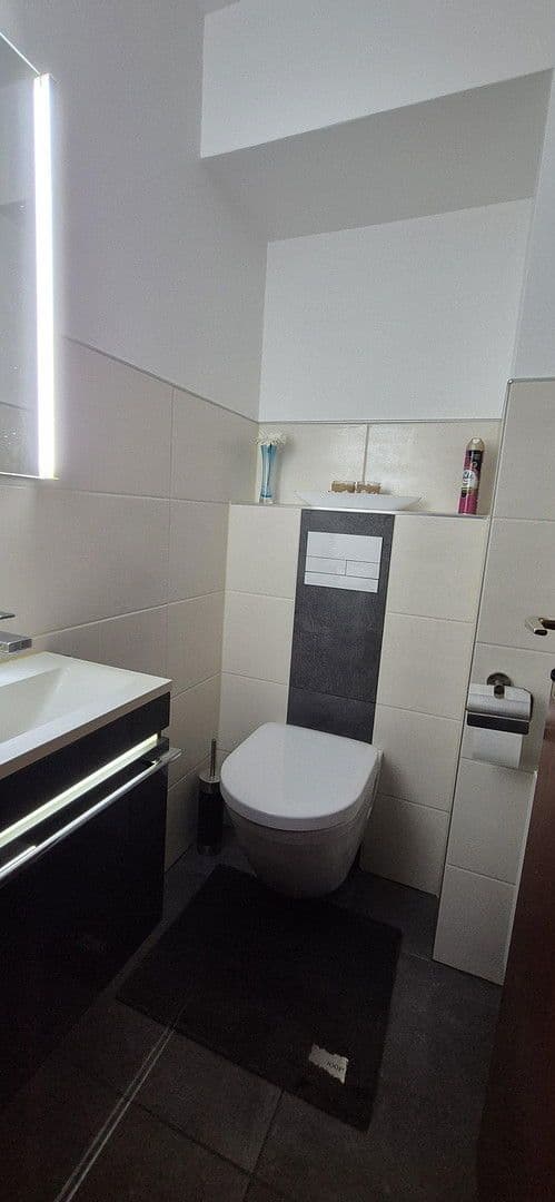 Prodej domu 153 m², pozemek 292 m², Wertheim, Bádensko-Württembersko Prodej domu 153 m², pozemek 292 m², Wertheim, Bádensko-Württembersko