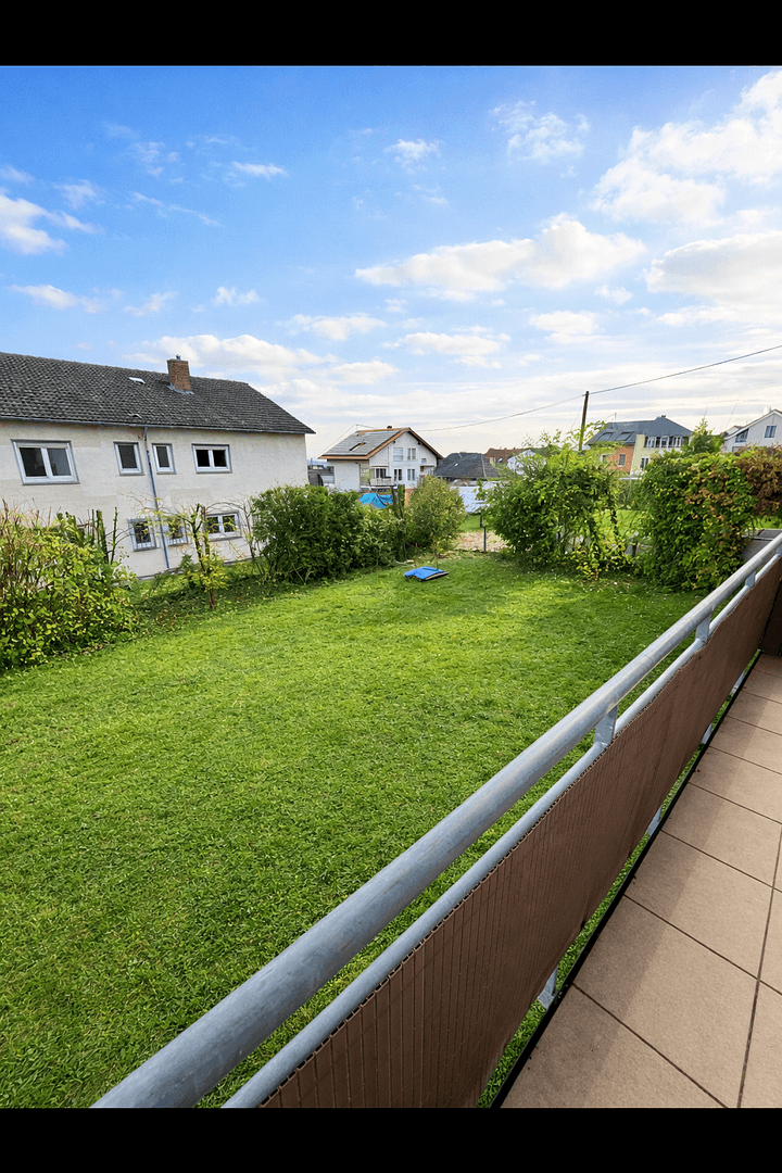 Pronájem bytu 2+1 74 m², Hofheim am Taunus, Hessen Pronájem bytu 2+1 74 m², Hofheim am Taunus, Hessen