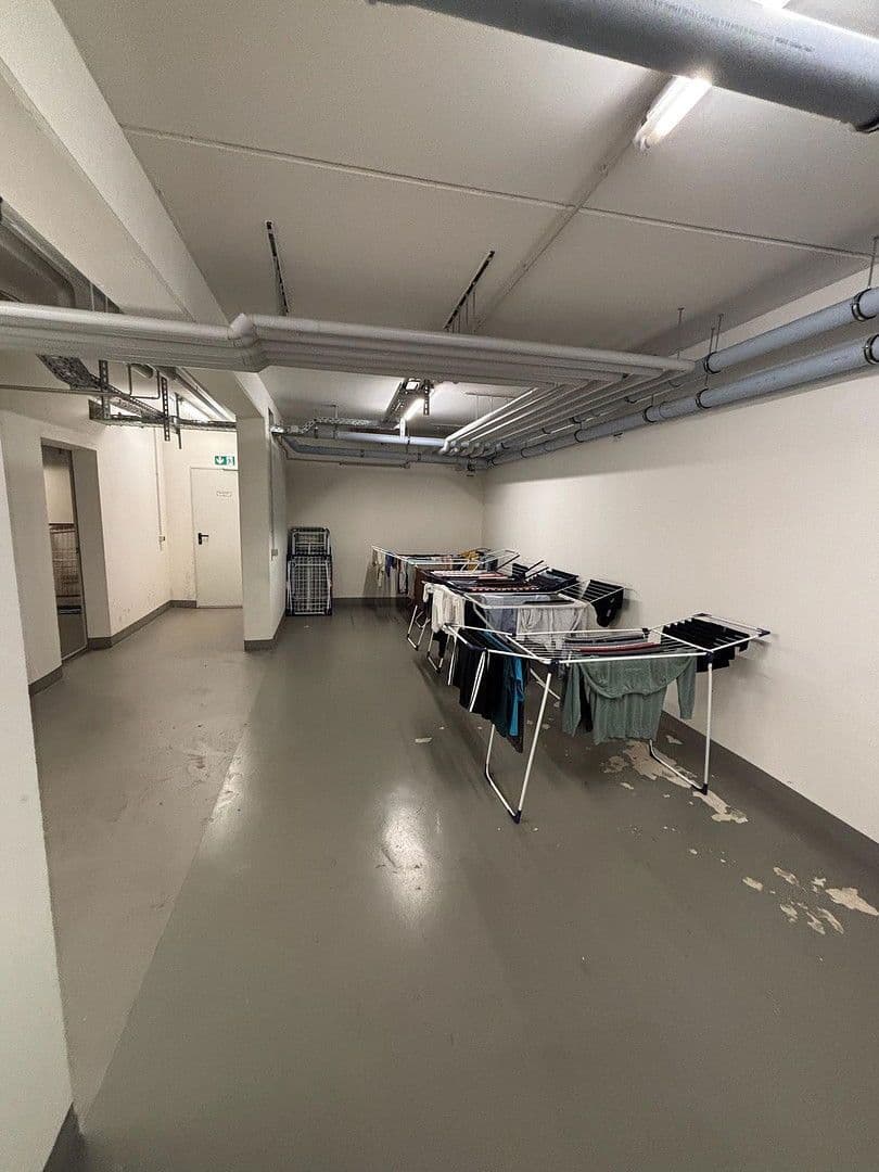 Pronájem bytu 1+1 33 m², Erangen, Bavorsko Pronájem bytu 1+1 33 m², Erangen, Bavorsko
