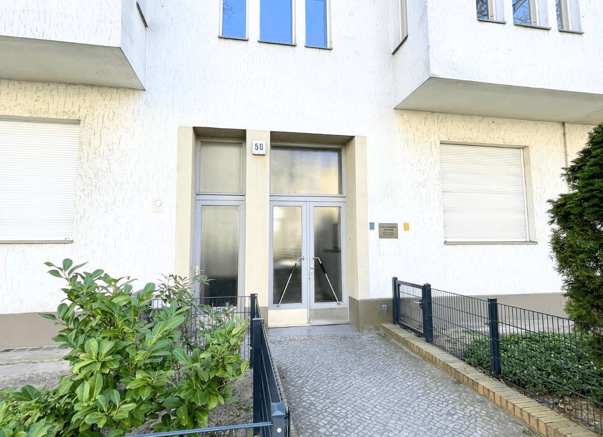 Prodej bytu 1+1 43 m², Seesener Str. 50, Berlin, Berlín Prodej bytu 1+1 43 m², Seesener Str. 50, Berlin, Berlín