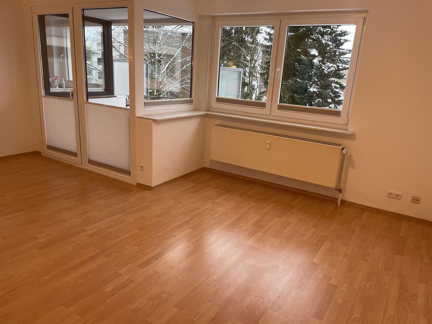 Pronájem bytu 3+1 70 m², Buxtehude, Dolní Sasko Pronájem bytu 3+1 70 m², Buxtehude, Dolní Sasko