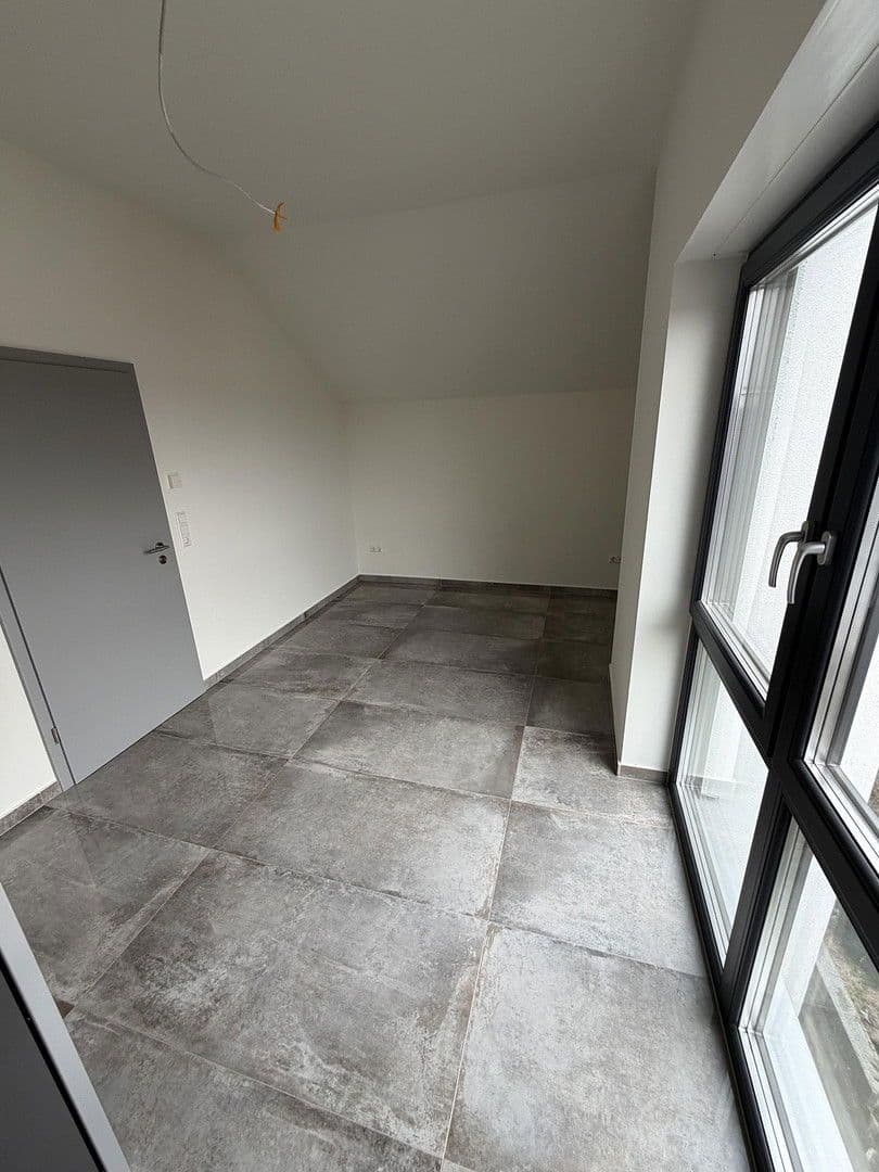 Prodej bytu 4+1 141 m², Wiesloch, Bádensko-Württembersko Prodej bytu 4+1 141 m², Wiesloch, Bádensko-Württembersko