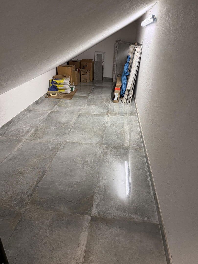 Prodej bytu 4+1 141 m², Wiesloch, Bádensko-Württembersko Prodej bytu 4+1 141 m², Wiesloch, Bádensko-Württembersko