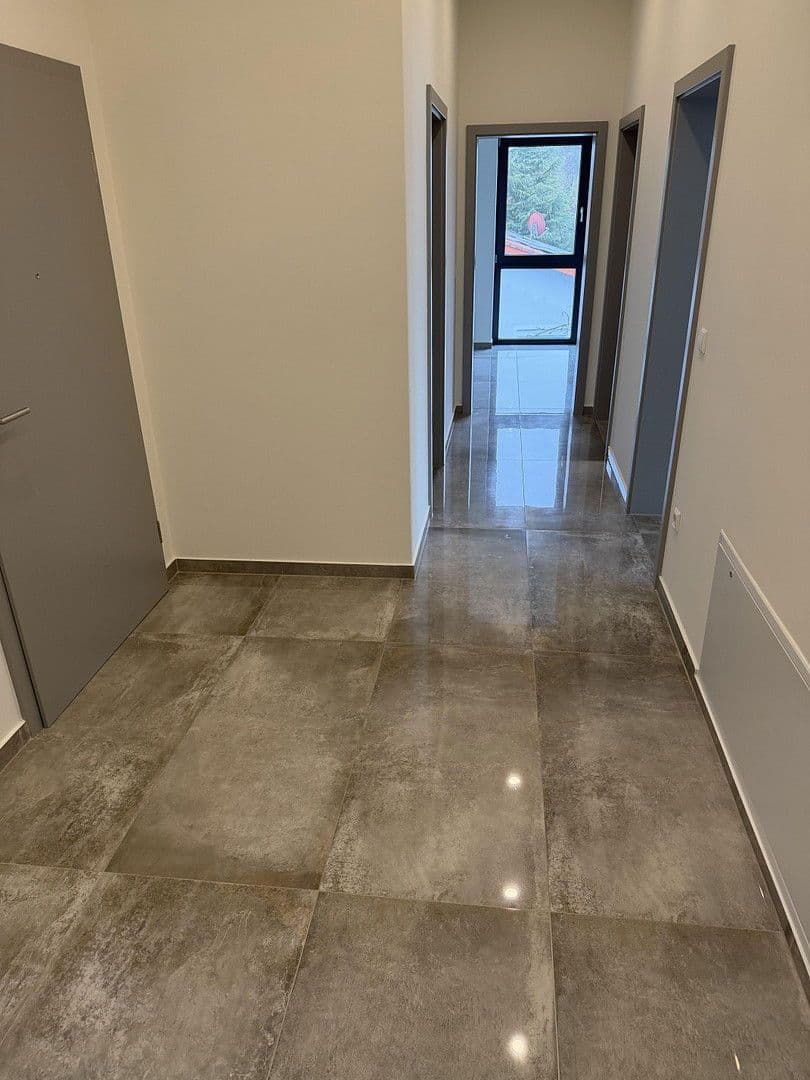 Prodej bytu 4+1 141 m², Wiesloch, Bádensko-Württembersko Prodej bytu 4+1 141 m², Wiesloch, Bádensko-Württembersko