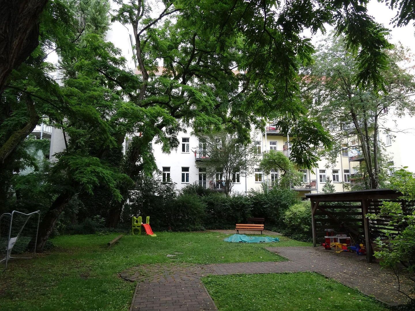 Prodej bytu 3+1 78 m², Marchlewskistr. 101, Berlin, Berlín Prodej bytu 3+1 78 m², Marchlewskistr. 101, Berlin, Berlín