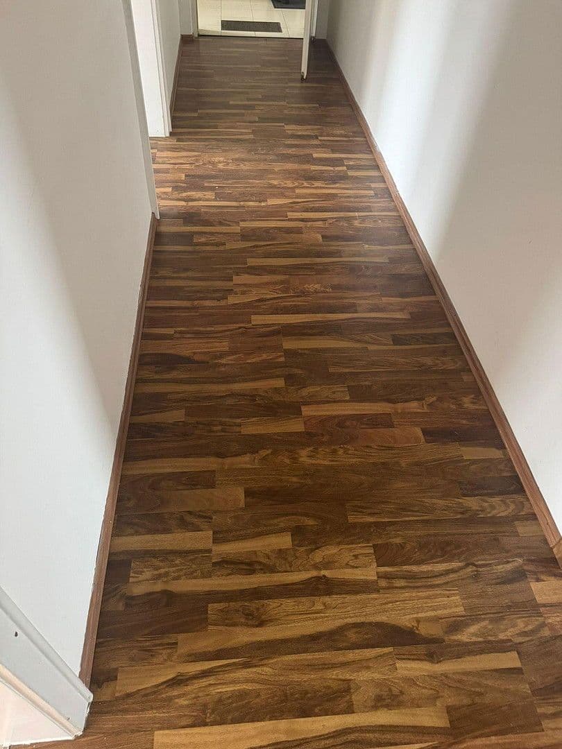 Pronájem bytu 3+1 75 m², Aichach, Bavorsko Pronájem bytu 3+1 75 m², Aichach, Bavorsko