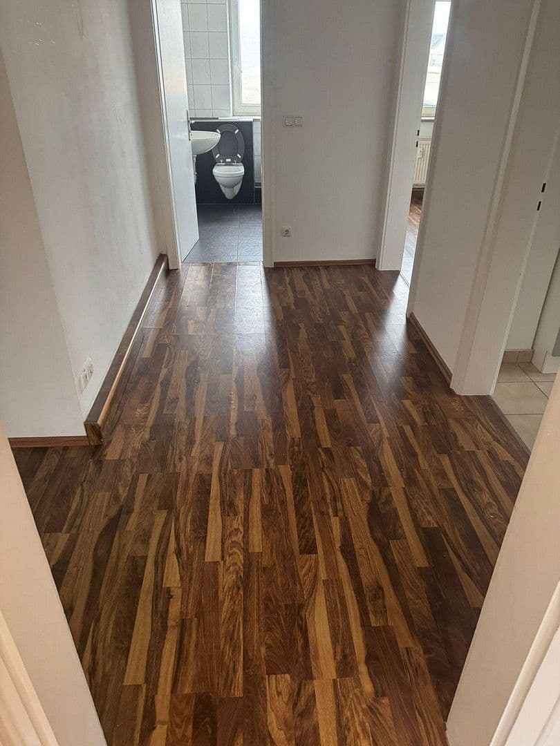 Pronájem bytu 3+1 75 m², Aichach, Bavorsko Pronájem bytu 3+1 75 m², Aichach, Bavorsko