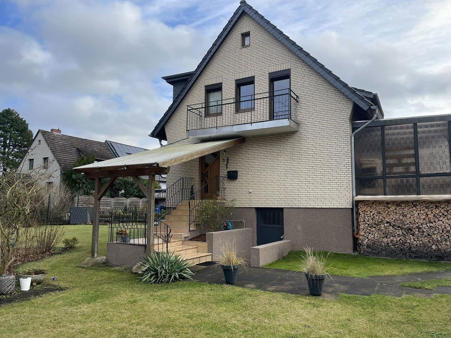 Prodej domu 100 m², pozemek 536 m², Gifhorn, Dolní Sasko Prodej domu 100 m², pozemek 536 m², Gifhorn, Dolní Sasko