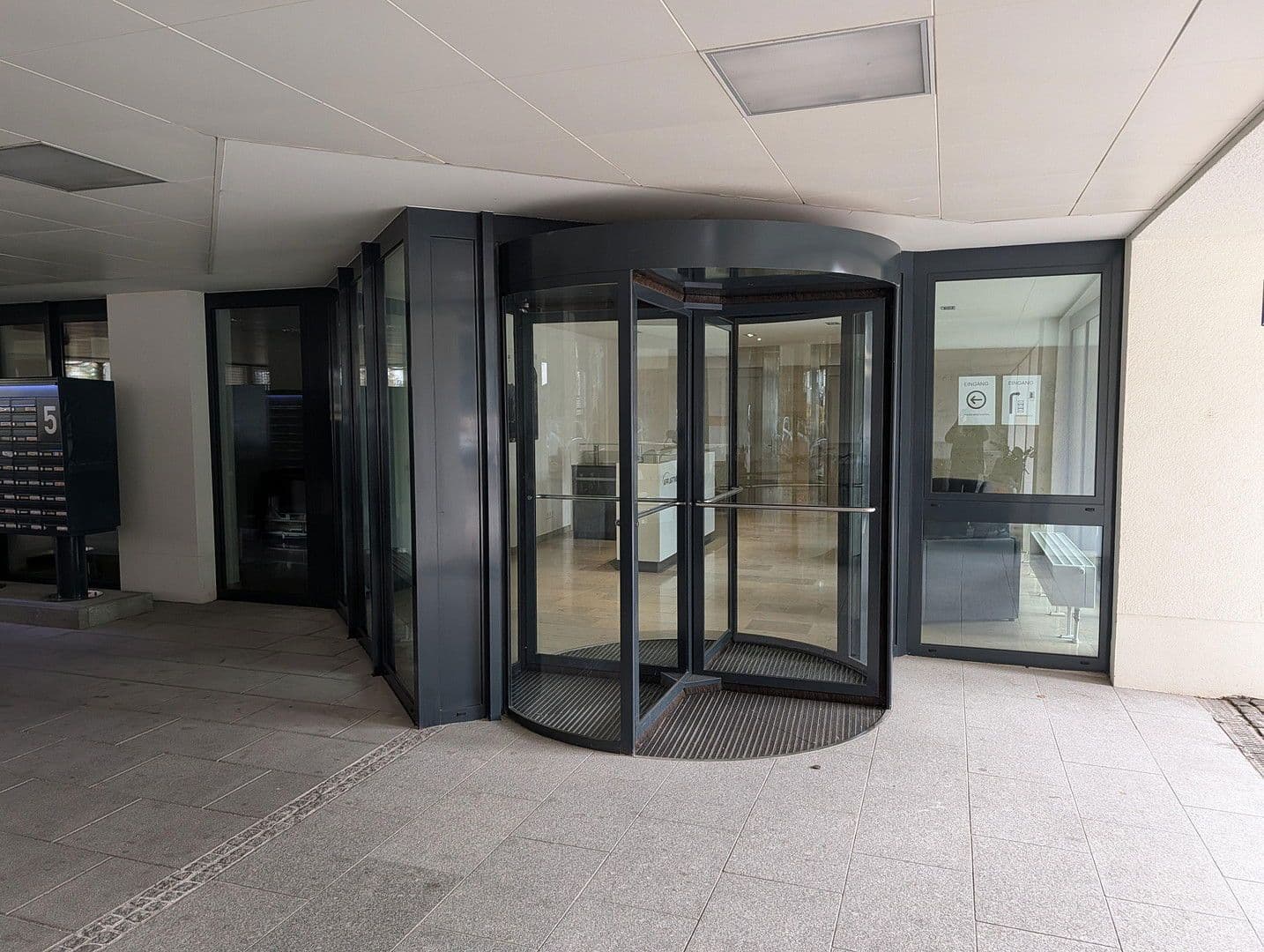 Pronájem bytu 1+kk 71 m², München, Bavorsko Pronájem bytu 1+kk 71 m², München, Bavorsko