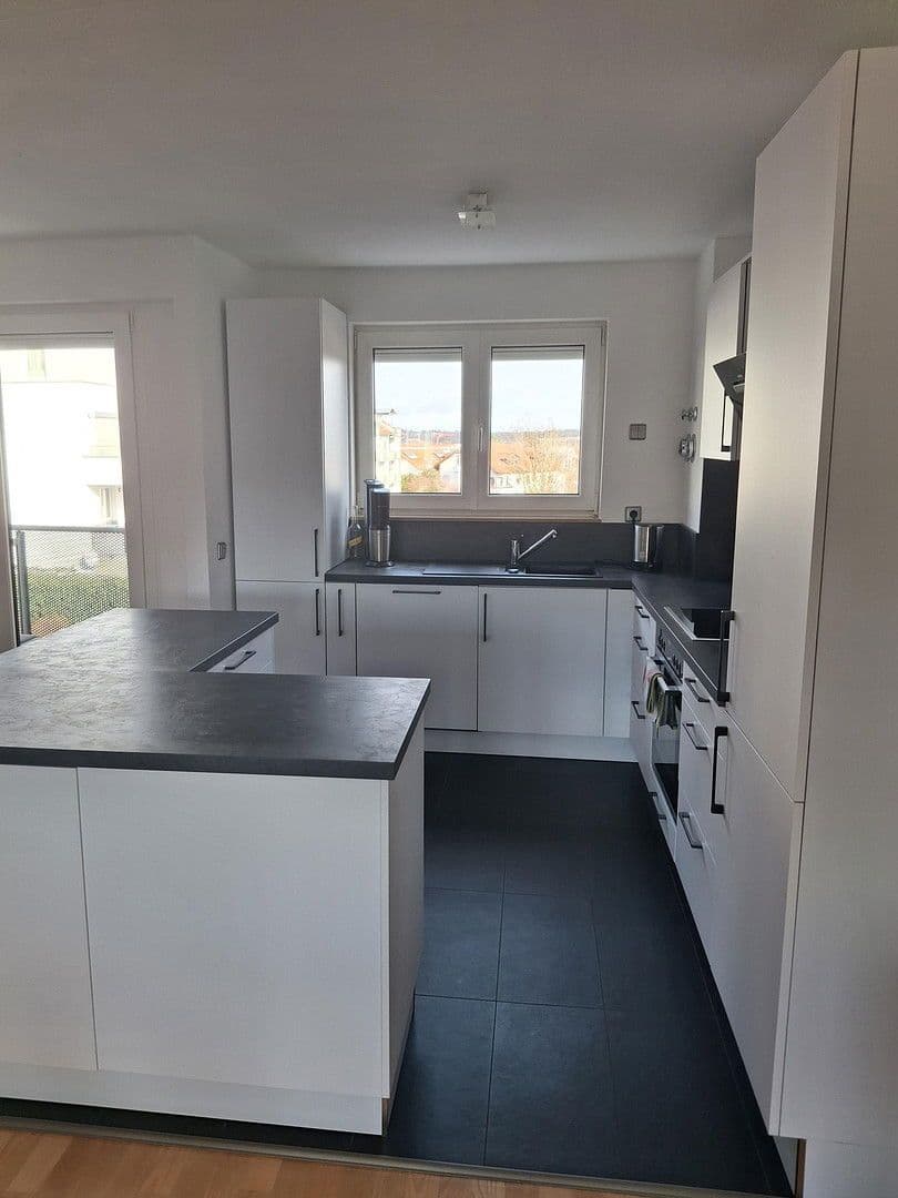 Prodej bytu 3+1 78 m², Böblingen, Bádensko-Württembersko Prodej bytu 3+1 78 m², Böblingen, Bádensko-Württembersko