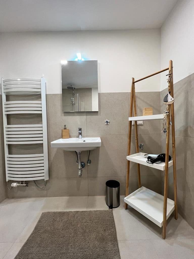 Pronájem bytu 1+1 42 m², Nürnberg, Bavorsko Pronájem bytu 1+1 42 m², Nürnberg, Bavorsko