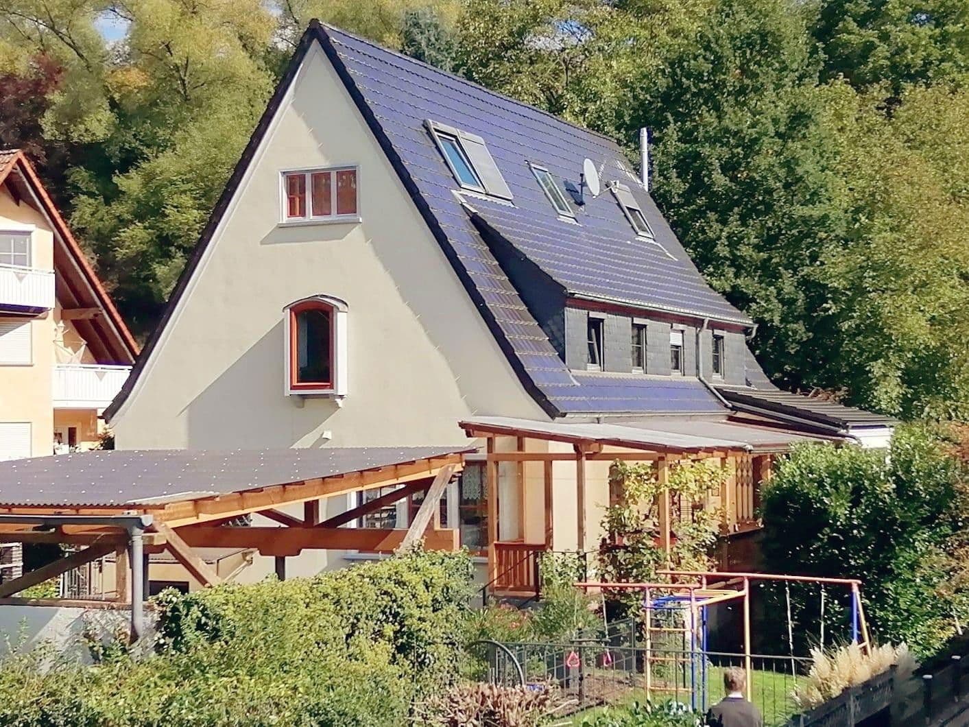 Prodej domu 286 m², pozemek 875 m², Laufach, Bavorsko Prodej domu 286 m², pozemek 875 m², Laufach, Bavorsko