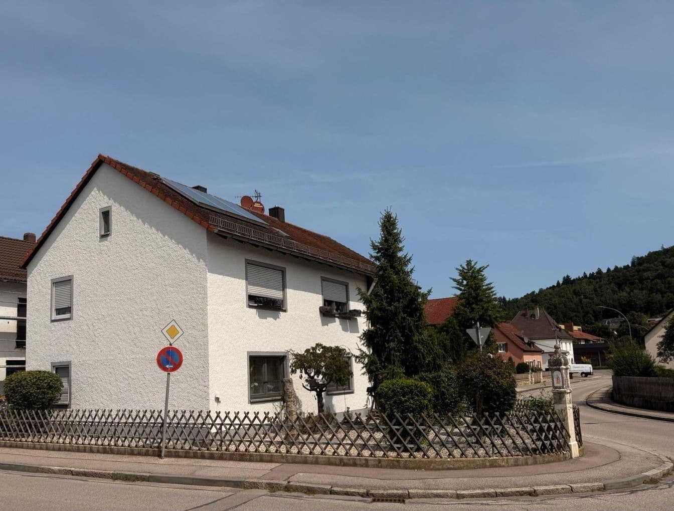 Prodej domu 164 m², pozemek 415 m², Alte Ingolstädter Str. 6, Beilngries, Bavorsko Prodej domu 164 m², pozemek 415 m², Alte Ingolstädter Str. 6, Beilngries, Bavorsko