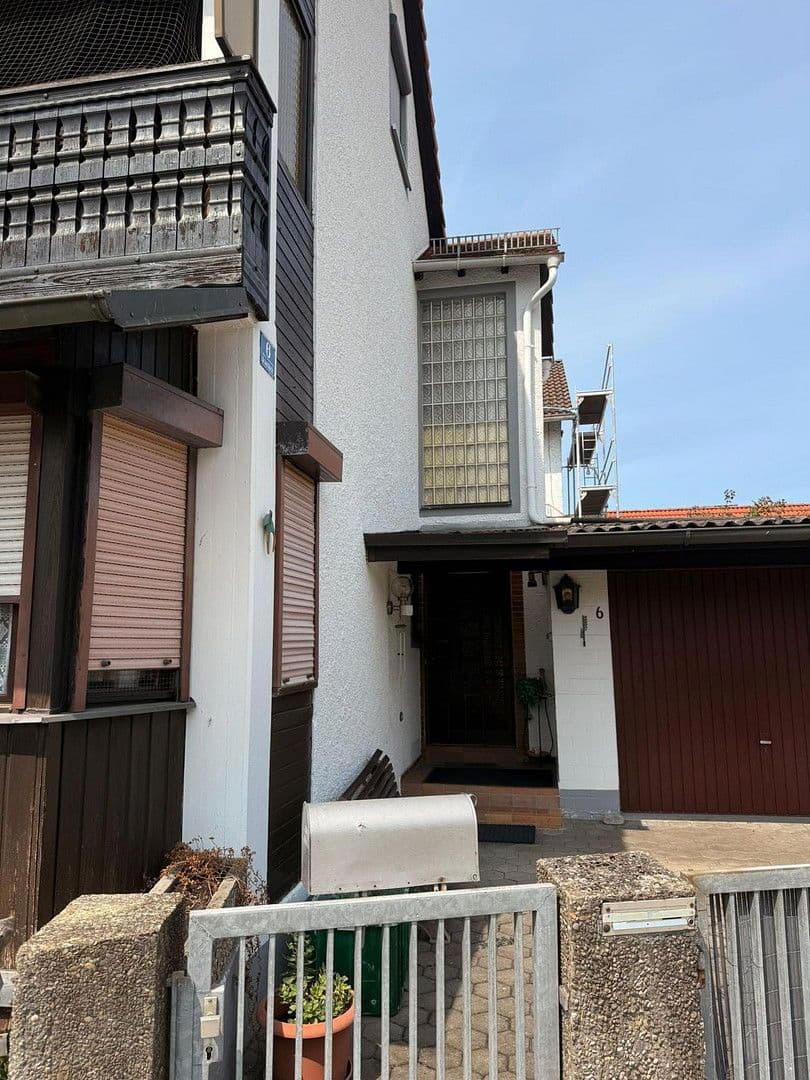 Prodej domu 164 m², pozemek 415 m², Alte Ingolstädter Str. 6, Beilngries, Bavorsko Prodej domu 164 m², pozemek 415 m², Alte Ingolstädter Str. 6, Beilngries, Bavorsko