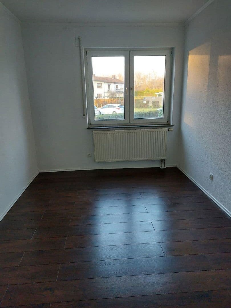 Prodej bytu 3+1 70 m², Magdeburger Straße 14a, Landau, Porýní-Falc Prodej bytu 3+1 70 m², Magdeburger Straße 14a, Landau, Porýní-Falc