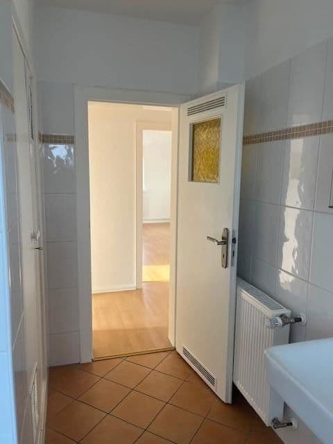 Pronájem bytu 3+1 81 m², Nibourstaße 9, Hameln, Dolní Sasko Pronájem bytu 3+1 81 m², Nibourstaße 9, Hameln, Dolní Sasko
