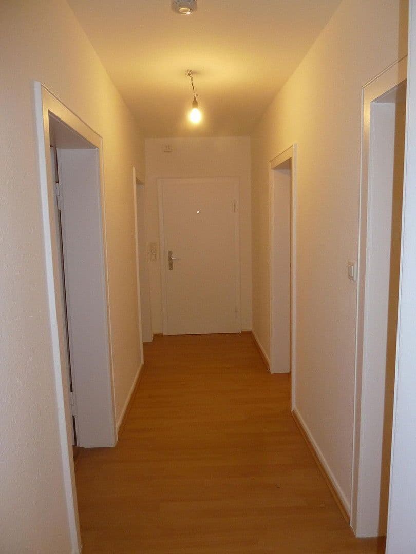Pronájem bytu 3+1 81 m², Nibourstaße 9, Hameln, Dolní Sasko Pronájem bytu 3+1 81 m², Nibourstaße 9, Hameln, Dolní Sasko