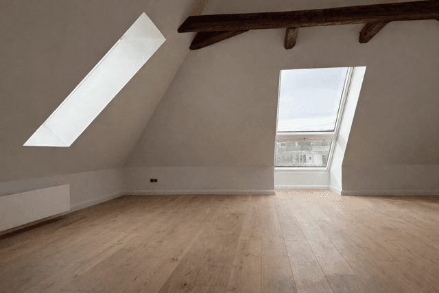 Pronájem bytu 5+1 145 m², Kohlhökerstrasse, Bremen, Bremen Pronájem bytu 5+1 145 m², Kohlhökerstrasse, Bremen, Bremen