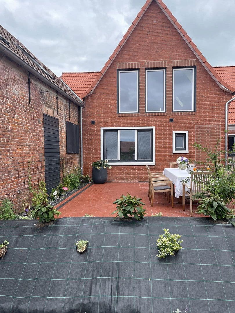 Prodej domu 750 m², pozemek 1.179 m², Hauptstraße 50 A, Hage, Dolní Sasko Prodej domu 750 m², pozemek 1.179 m², Hauptstraße 50 A, Hage, Dolní Sasko