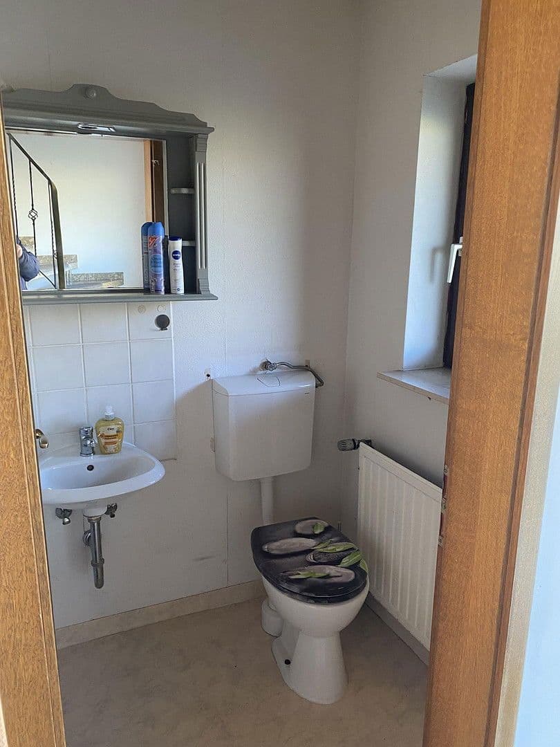 Prodej domu 220 m², pozemek 881 m², Gaugraf-Zeisolf-Str. 3, Sinsheim, Bádensko-Württembersko Prodej domu 220 m², pozemek 881 m², Gaugraf-Zeisolf-Str. 3, Sinsheim, Bádensko-Württembersko