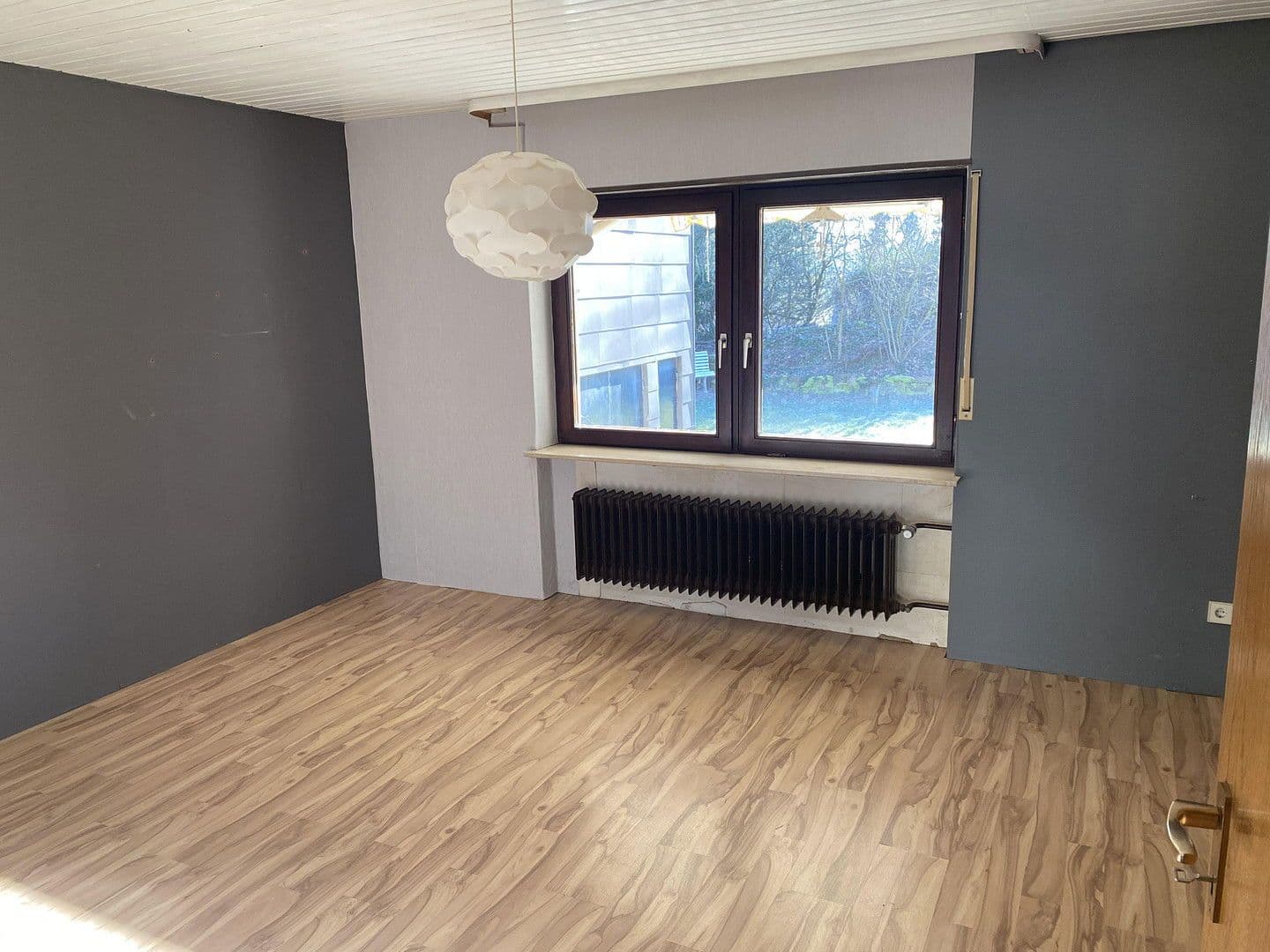 Prodej domu 220 m², pozemek 881 m², Gaugraf-Zeisolf-Str. 3, Sinsheim, Bádensko-Württembersko Prodej domu 220 m², pozemek 881 m², Gaugraf-Zeisolf-Str. 3, Sinsheim, Bádensko-Württembersko