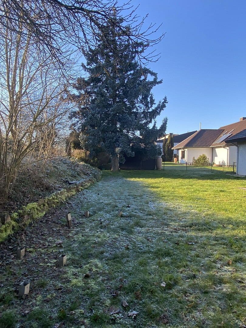 Prodej domu 220 m², pozemek 881 m², Gaugraf-Zeisolf-Str. 3, Sinsheim, Bádensko-Württembersko Prodej domu 220 m², pozemek 881 m², Gaugraf-Zeisolf-Str. 3, Sinsheim, Bádensko-Württembersko