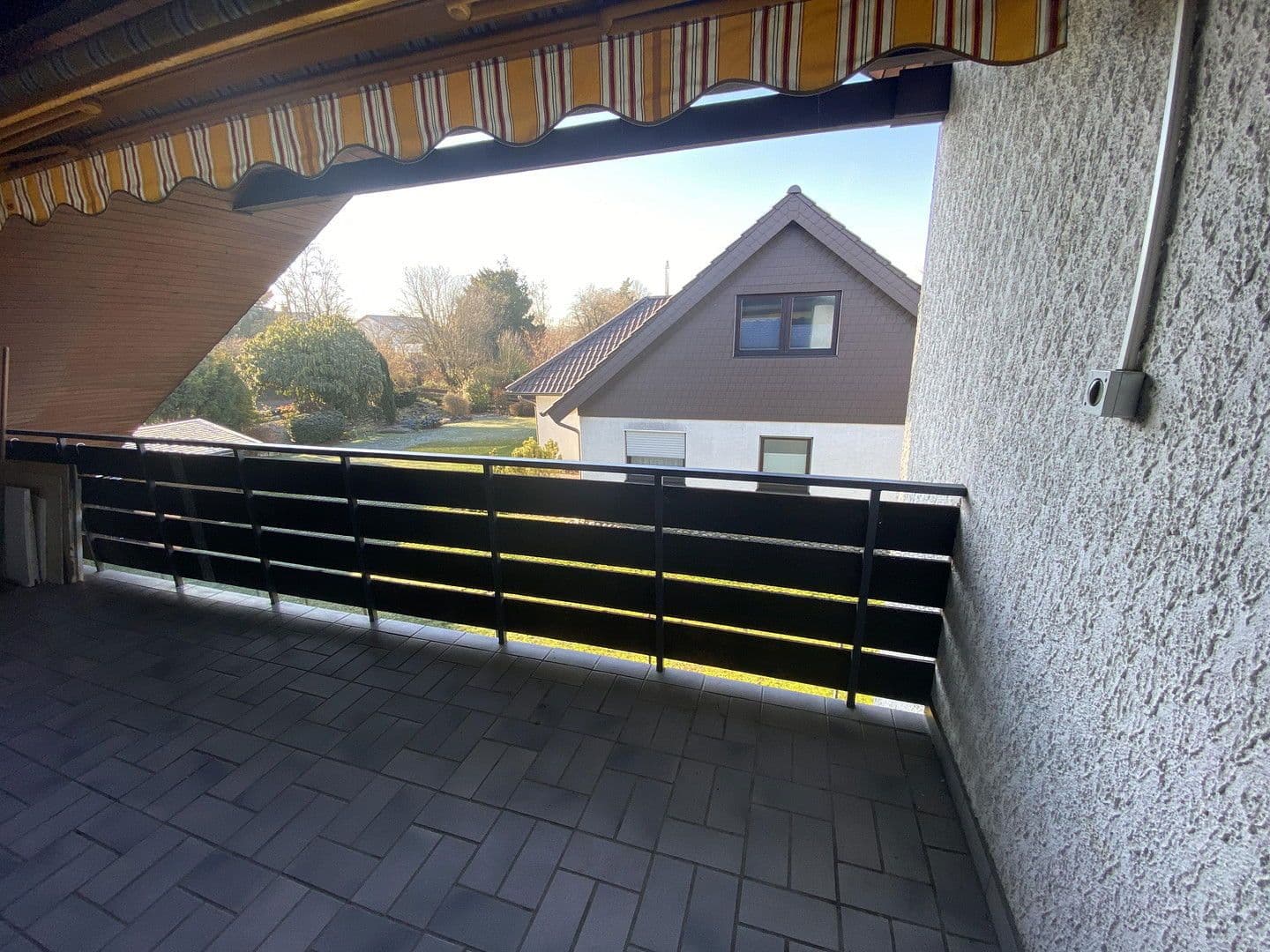 Prodej domu 220 m², pozemek 881 m², Gaugraf-Zeisolf-Str. 3, Sinsheim, Bádensko-Württembersko Prodej domu 220 m², pozemek 881 m², Gaugraf-Zeisolf-Str. 3, Sinsheim, Bádensko-Württembersko