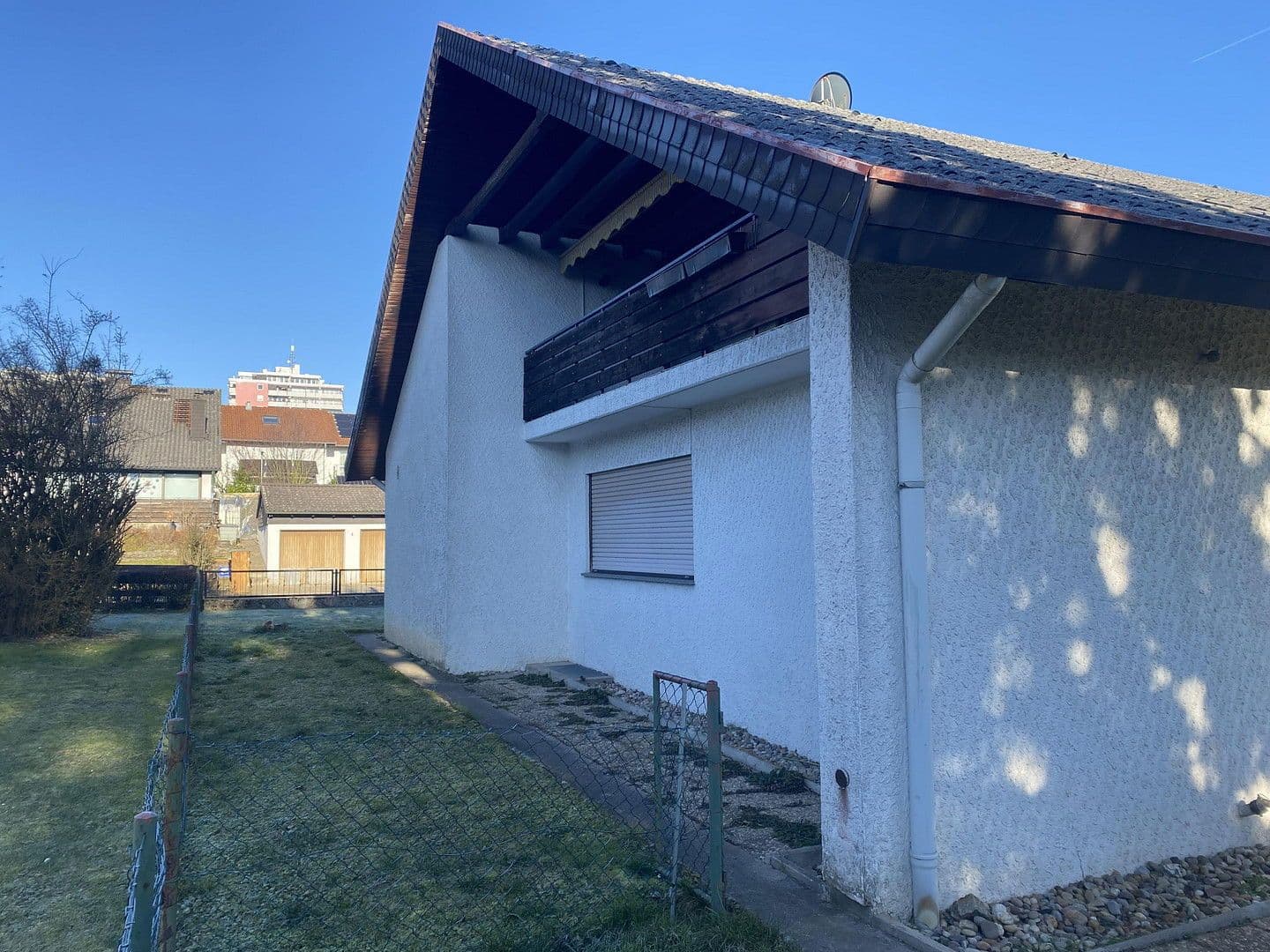 Prodej domu 220 m², pozemek 881 m², Gaugraf-Zeisolf-Str. 3, Sinsheim, Bádensko-Württembersko Prodej domu 220 m², pozemek 881 m², Gaugraf-Zeisolf-Str. 3, Sinsheim, Bádensko-Württembersko