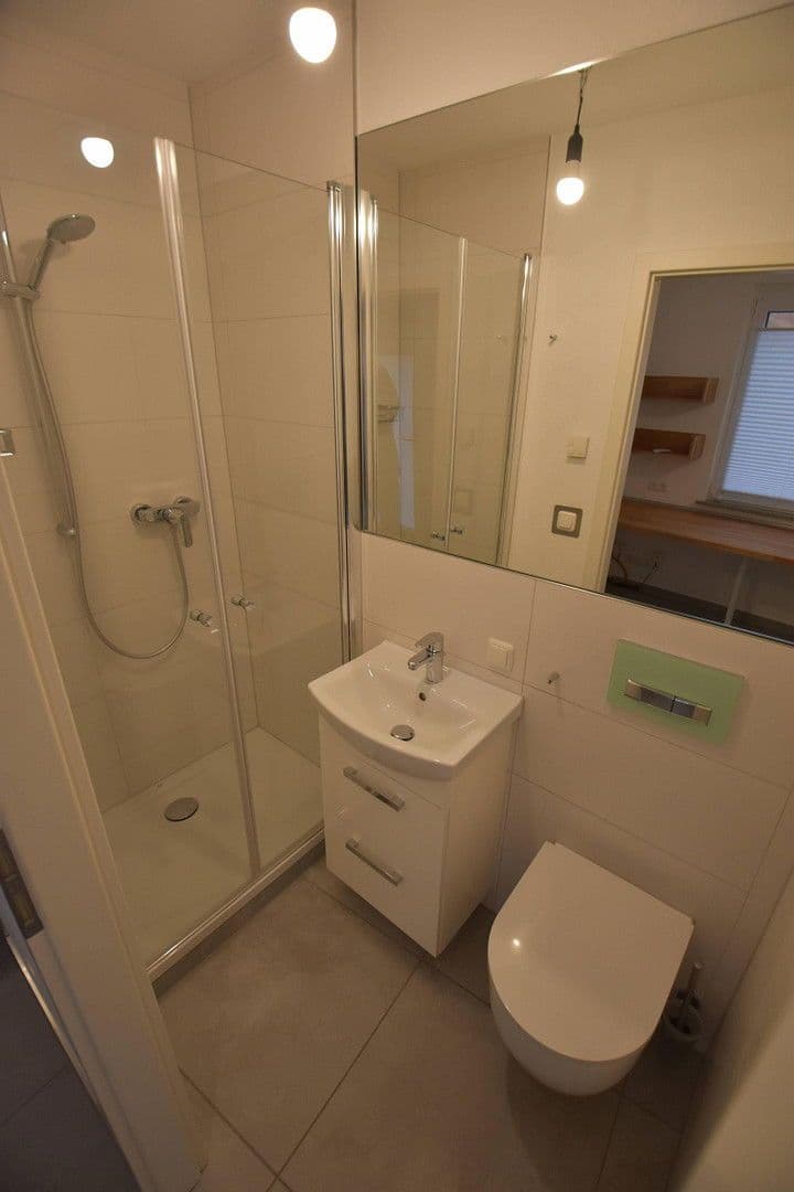 Prodej domu 104 m², pozemek 150 m², Heidenfahrt 14, Ingelheim am Rhein, Porýní-Falc Prodej domu 104 m², pozemek 150 m², Heidenfahrt 14, Ingelheim am Rhein, Porýní-Falc