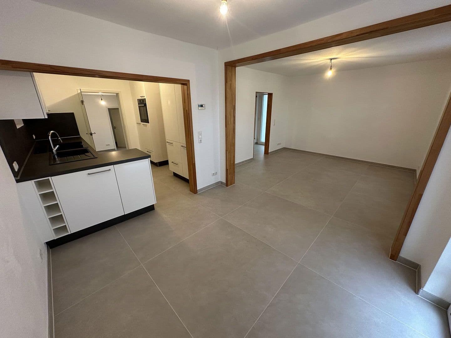 Prodej domu 104 m², pozemek 150 m², Heidenfahrt 14, Ingelheim am Rhein, Porýní-Falc Prodej domu 104 m², pozemek 150 m², Heidenfahrt 14, Ingelheim am Rhein, Porýní-Falc