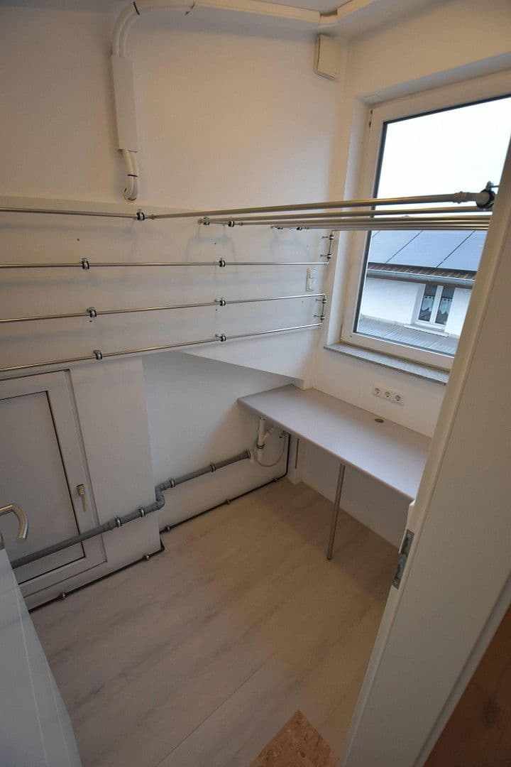 Prodej domu 104 m², pozemek 150 m², Heidenfahrt 14, Ingelheim am Rhein, Porýní-Falc Prodej domu 104 m², pozemek 150 m², Heidenfahrt 14, Ingelheim am Rhein, Porýní-Falc